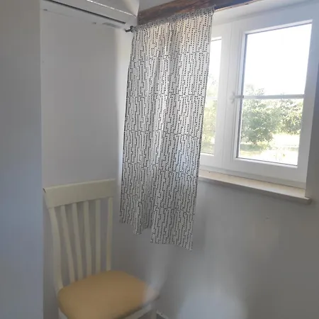 Bedrooms With Pool,terrace,barbeque,parking,wifi,air Condition